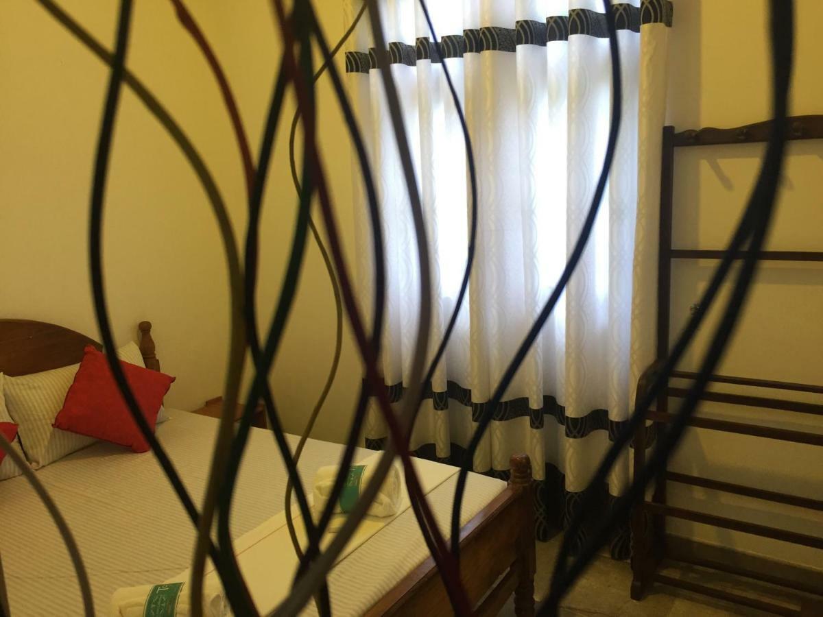 Ivana Homestay Kandy Zewnętrze zdjęcie