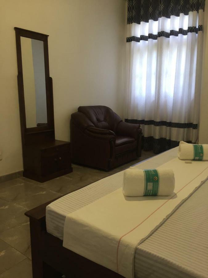 Ivana Homestay Kandy Zewnętrze zdjęcie