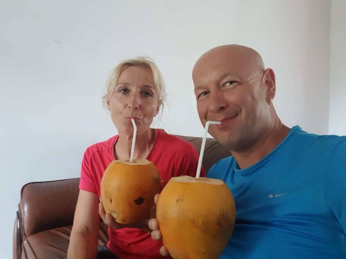 Ivana Homestay Kandy Zewnętrze zdjęcie
