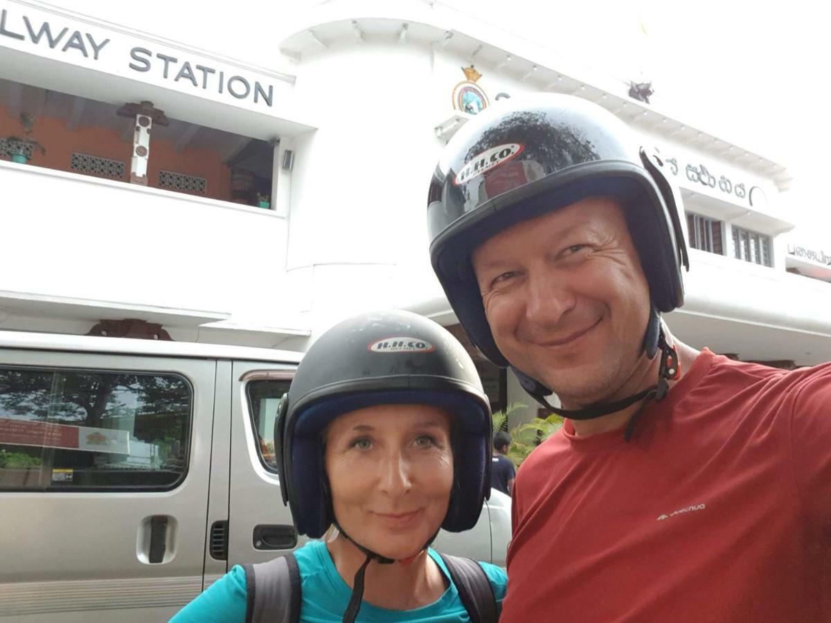 Ivana Homestay Kandy Zewnętrze zdjęcie